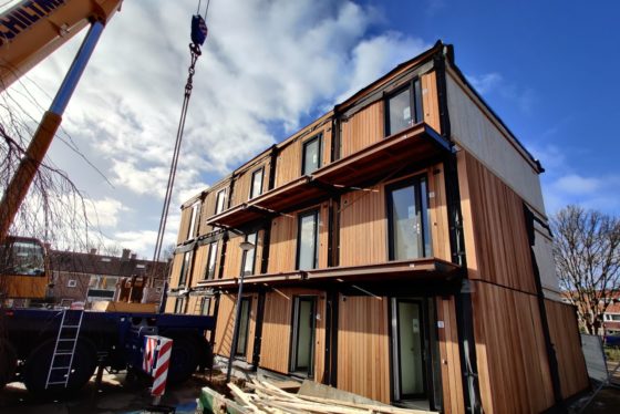 Lees meer over het artikel Finch Buildings in Cobouw