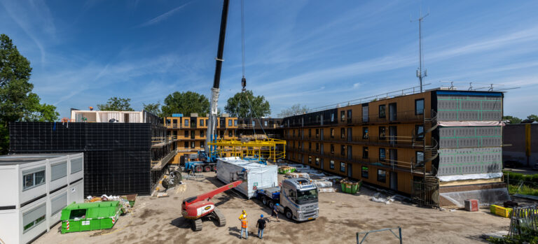 Lees meer over het artikel Modulaire bouw M’DAM | Timelapse