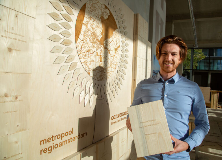 Lees meer over het artikel Finch Buildings ondertekent Green Deal Houtbouw